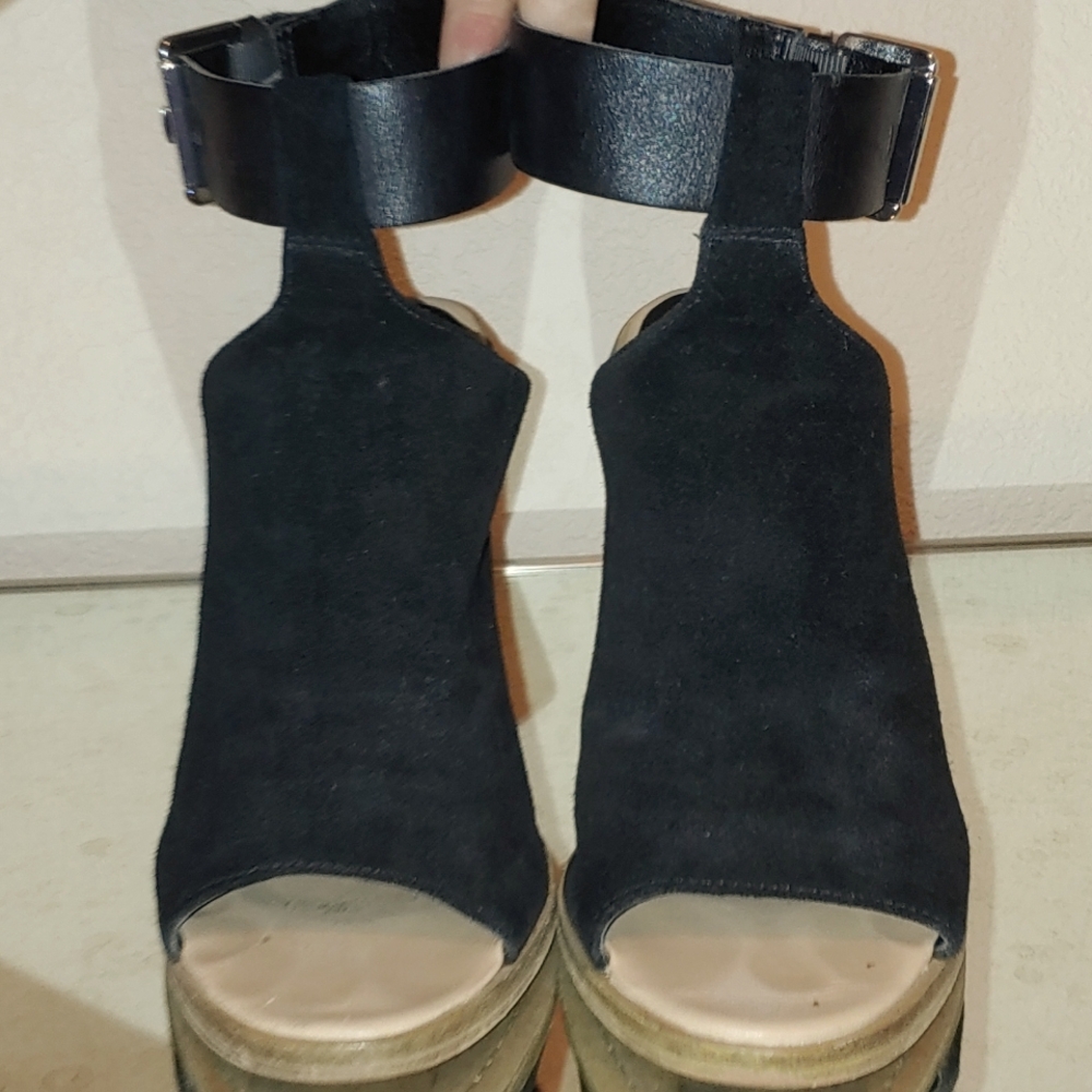 Black Women's Open-Toe Sandals